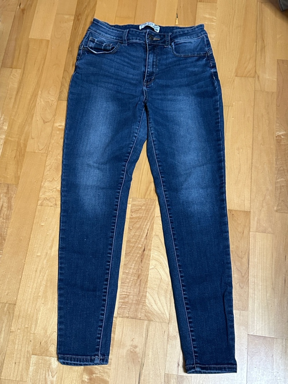 Wax Jean Women’s Skinny Jeans in Dark Blue Wash